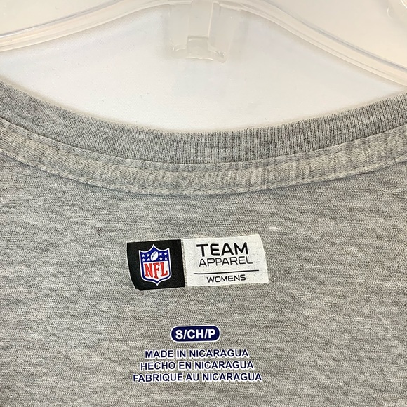 NFL Cleveland Browns Football team apparel tee - Picture 2 of 4